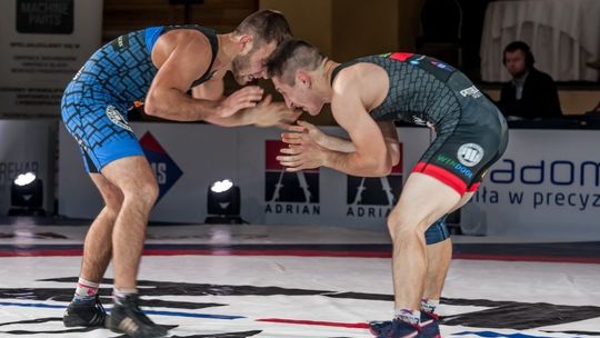 Zapaśnicy zakończą rundę zasadniczą