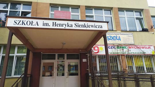 Zasiłek opiekuńczy. Komu przysługuje, gdzie złożyć?