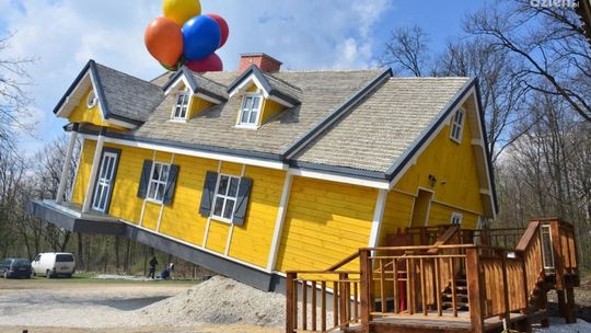 Zaskocz swój umysł w "Farmie Iluzji"