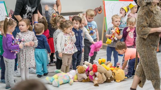 Zbiórka misiów dla dzieci w radomskich szpitalach