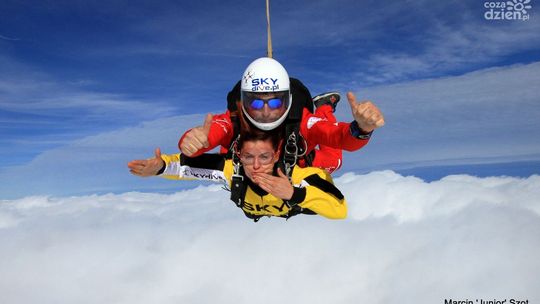 Zbliża się nowy sezon na skoki spadochronowe w tandemie!