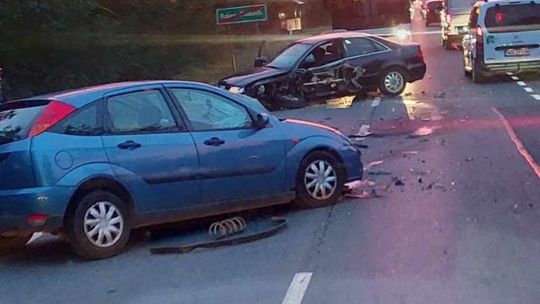 Zderzenie dwóch aut w Rajcu Poduchownym