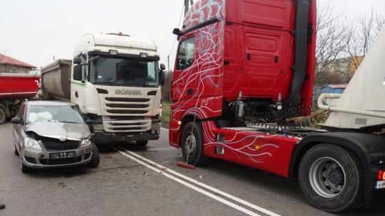 Zderzenie trzech aut na skrzyżowaniu w Lipsku