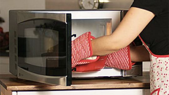 Zdrowe posiłki z mikrofali. Prawda czy mit?