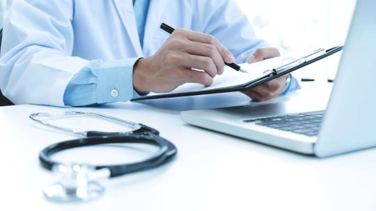 „Zdrowie zaczyna się od troski” – Mazowiecki Urząd Wojewódzki zaprasza na bezpłatne badania mammograficzne