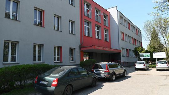 Ze szkolnej kroniki: "Odzieżówka"