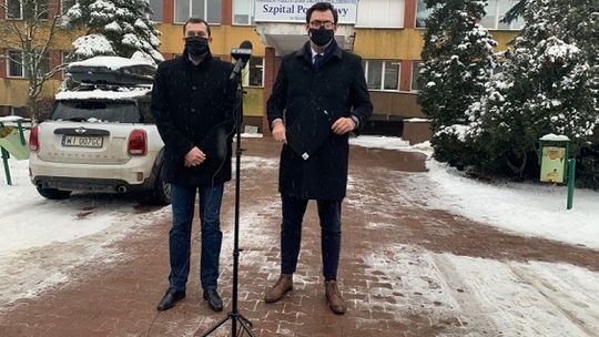 Zespół ratownictwa medycznego pozostaje w Świerżach Górnych 