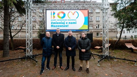 Zielona czytelnia otwarta