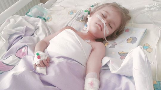 Złośliwy nowotwór u córki strażaka ze Zwolenia. Potrzebna pomoc