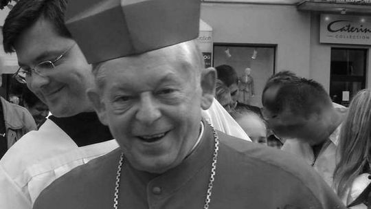 Zmarł kardynał Józef Glemp