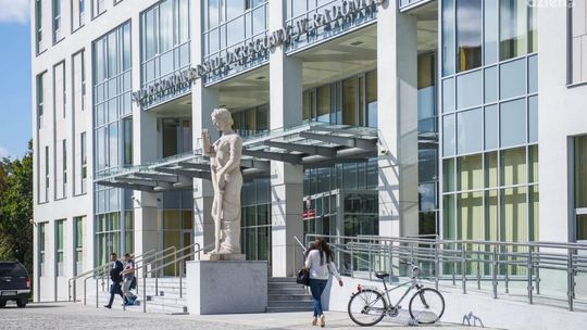 Zmiany w sądach. Zamiast kas, bezgotówkowe wpłatomaty