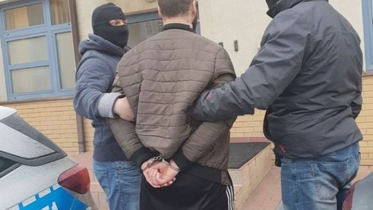 Zmienił wygląd, ale i tak został zatrzymany