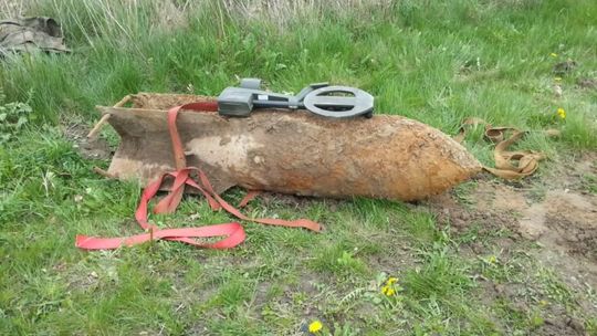 Znalazł na działce prawdziwą bombę