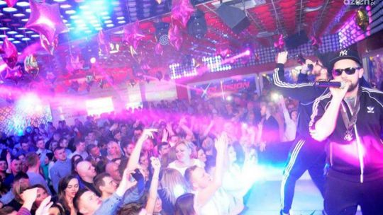 Zobacz foto z imprezy z NON STOP i  ŁOBUZY