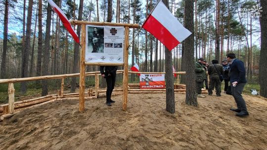 Zrekonstruowano bunkier z 1947 r.