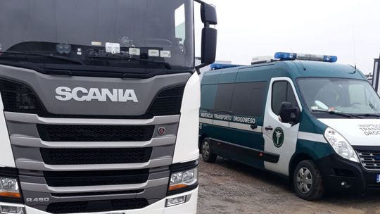 Zwoleń. Jechał z wyłączonym tachografem