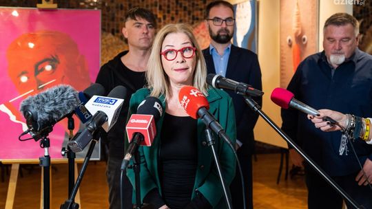Zwycięski plakat z Gombrowiczem