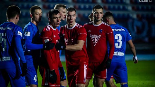 Zwycięstwo piłkarzy Broni w ostatnim meczu o punkty