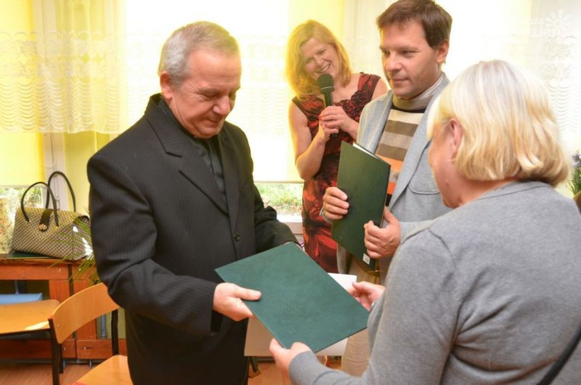 10 – lecie „Naszej Szkoły” w Radomiu 10 – lecie „Naszej Szkoły” w Radomiu