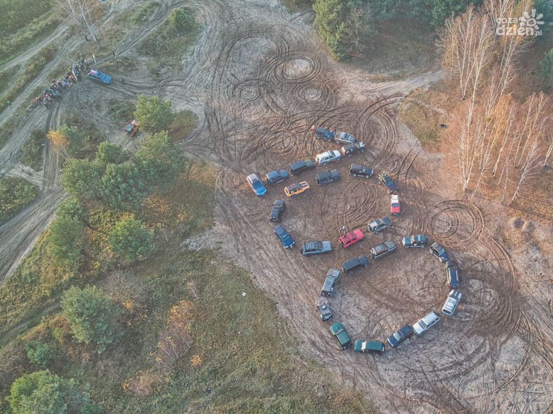 "100 dla niepodległej" od  Team 4x4 Radom