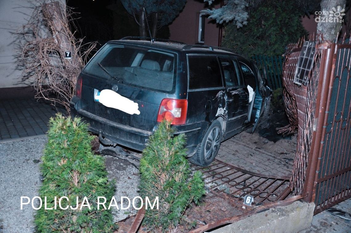 15-latek zabrał rodzicom auto. Podróż skończyła się kolizją