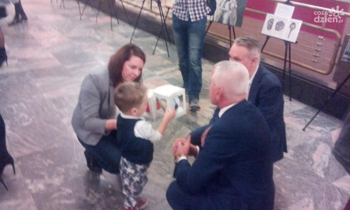 15 tys. zł. dla Miłosza