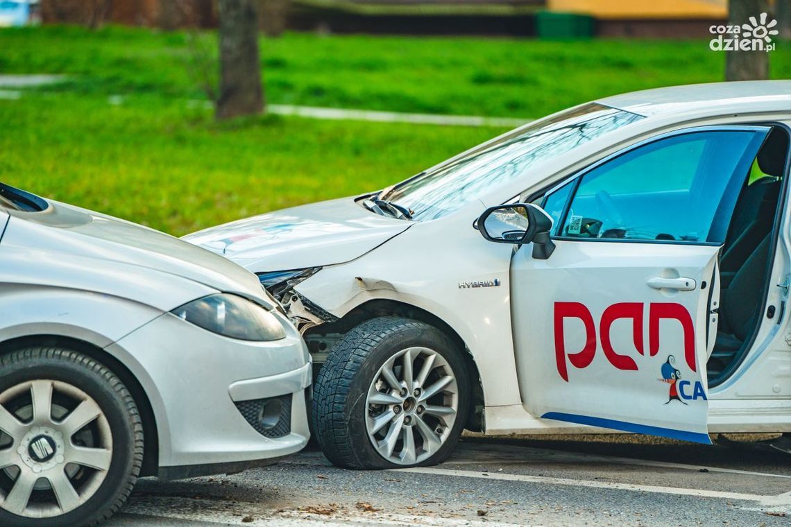 16-latek bez uprawnień sprawcą wypadku 