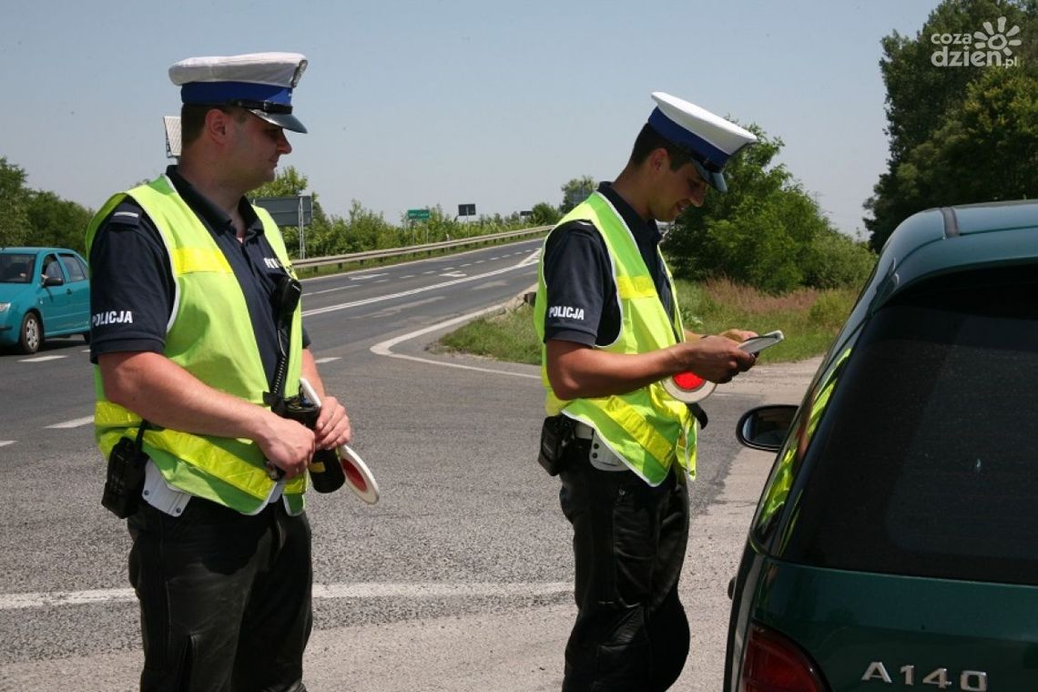 160 kierowców przekroczyło prędkość. Jeden pijany 160 kierowców przekroczyło prędkość. Jeden pijany