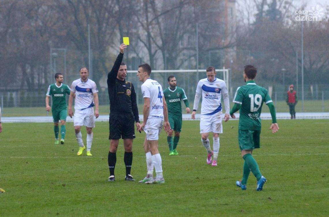 19 kartek w meczu Radomiaka! 19 kartek w meczu Radomiaka!