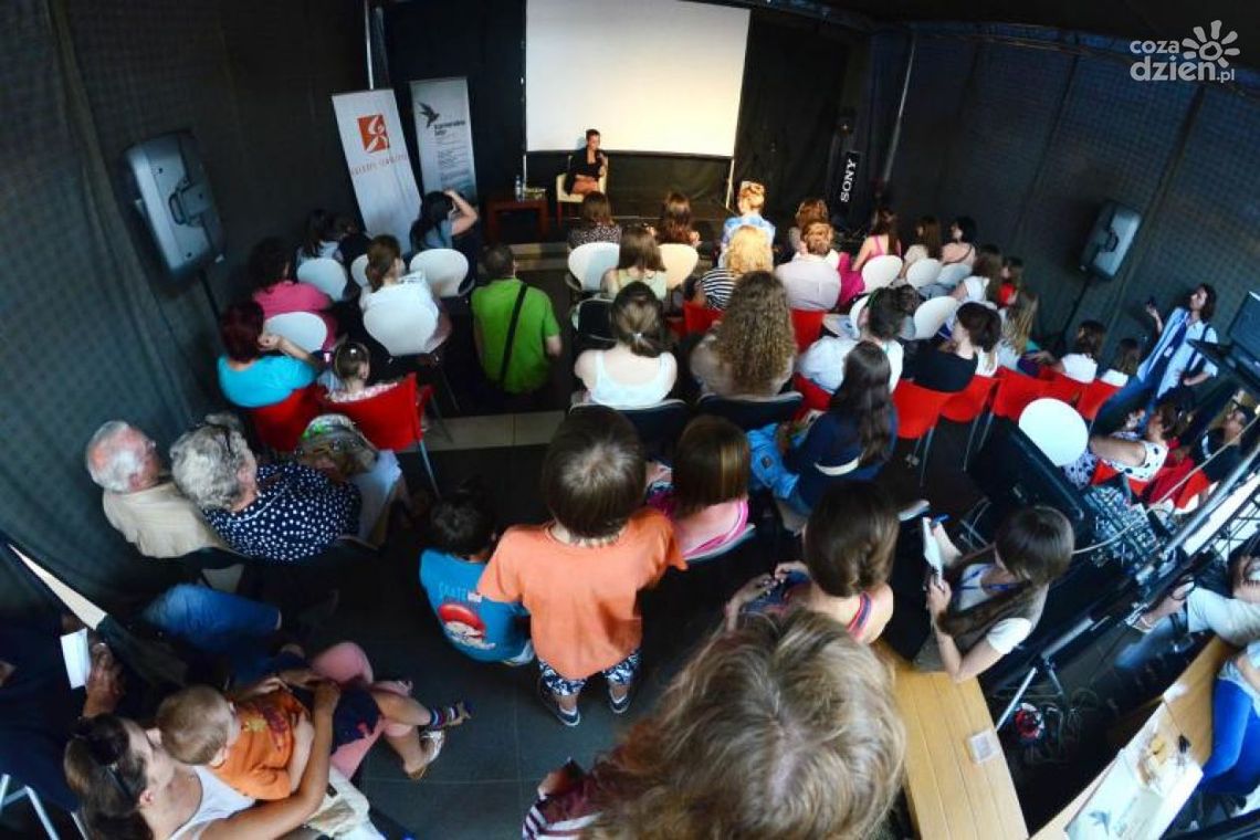 29 filmów zakwalifikowało się do konkursu Kameralnego Lata