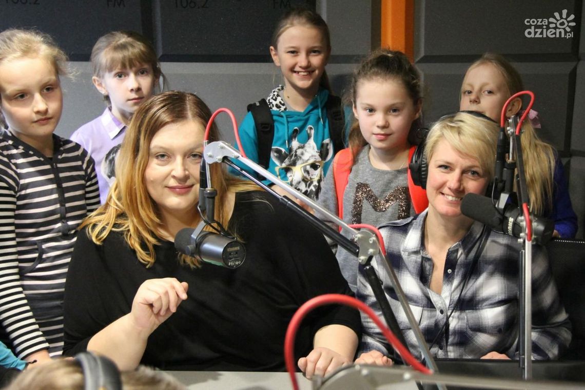 3 „b” Z MUZYCZNEJ NA INSPEKCJI 3 „b” Z MUZYCZNEJ NA INSPEKCJI