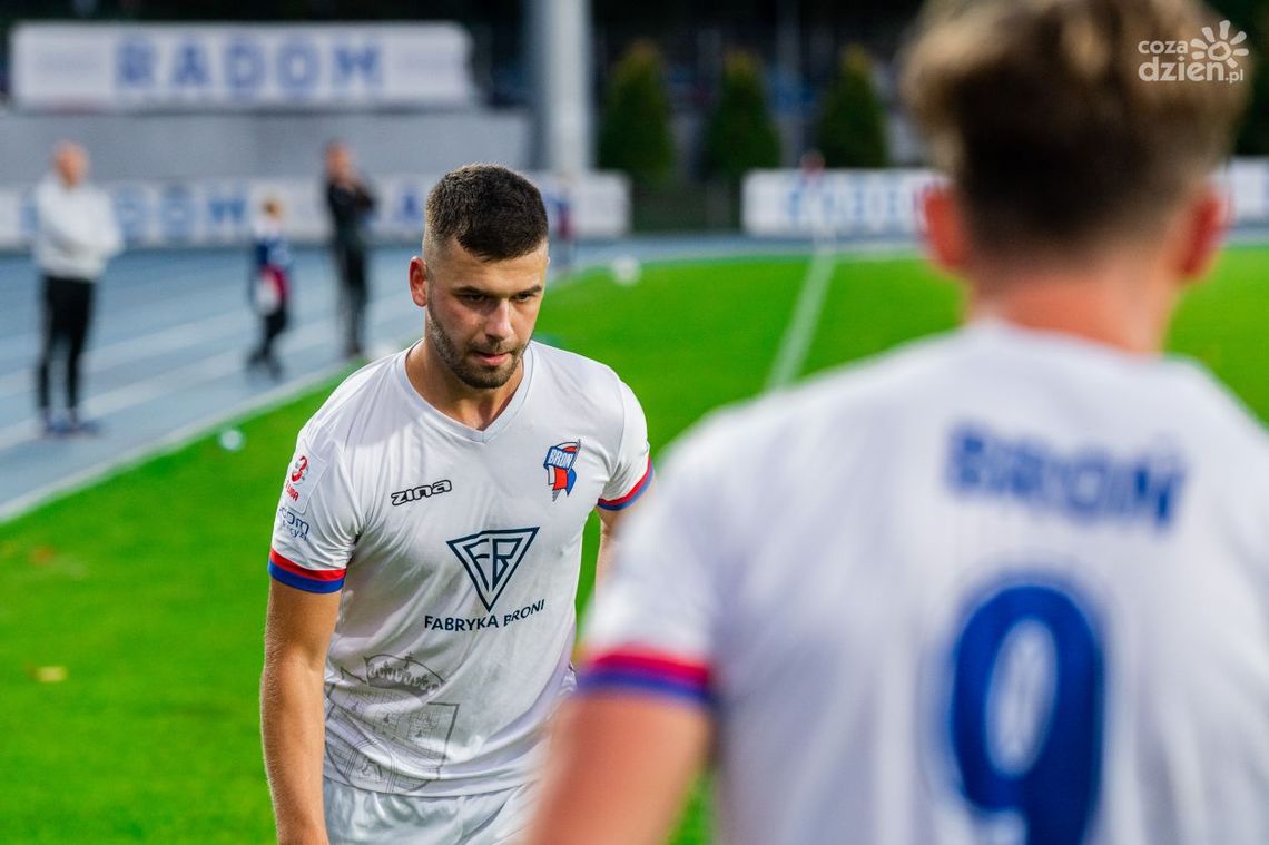 3. liga - Bezbramkowy remis Broni Radom z beniaminkiem z Zambrowa 3. liga - Bezbramkowy remis Broni Radom z beniaminkiem z Zambrowa