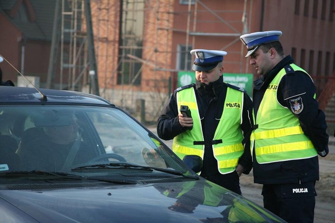 42-latek jechał 107 km/h w terenie zabudowanym. Stracił prawo jazdy i zapłaci wysoki mandat 42-latek jechał 107 km/h w terenie zabudowanym. Stracił prawo jazdy i zapłaci wysoki mandat
