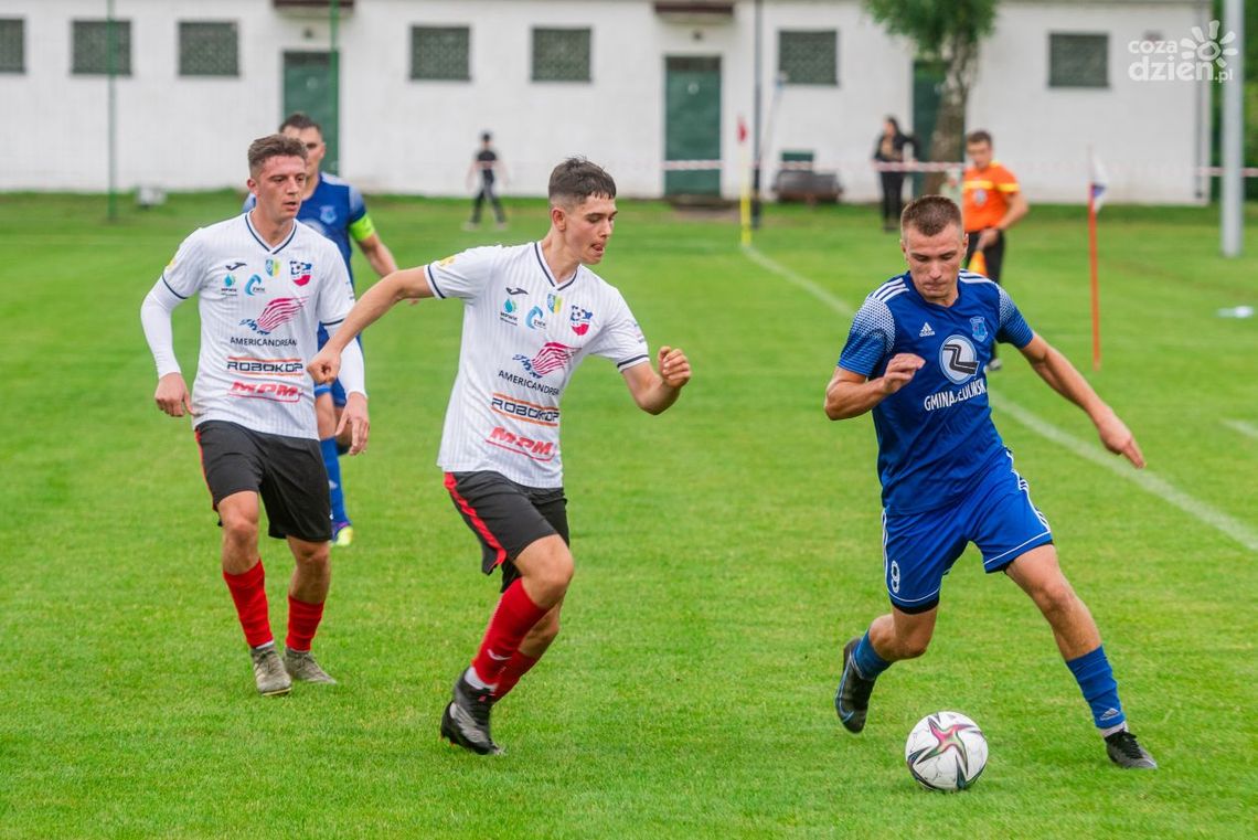 5. liga - Liderzy z kompletem punktów w meczach z outsiderami 5. liga - Liderzy z kompletem punktów w meczach z outsiderami