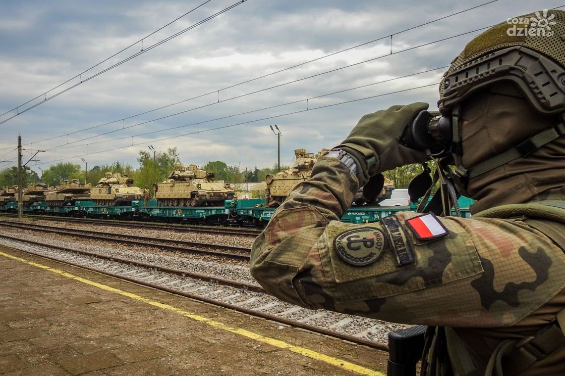 6MBOT szkoli się z armią amerykańską 6MBOT szkoli się z armią amerykańską