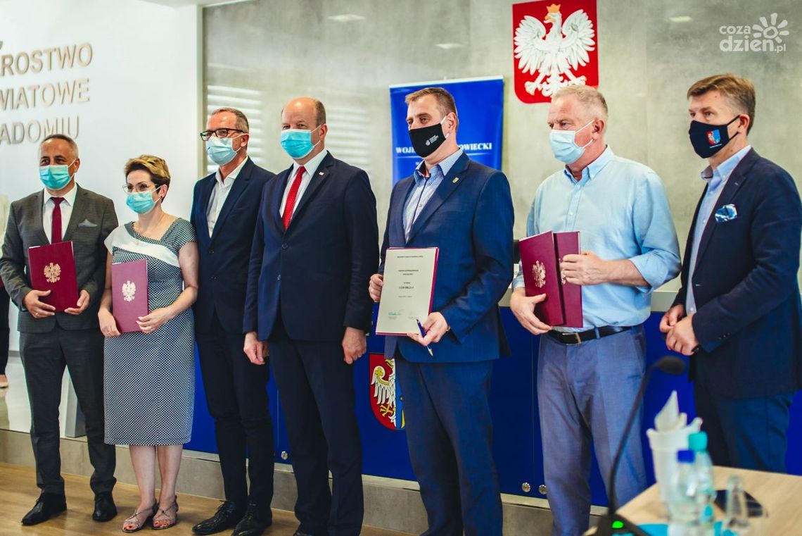 7 mln zł na remonty dróg gminnych i powiatowych