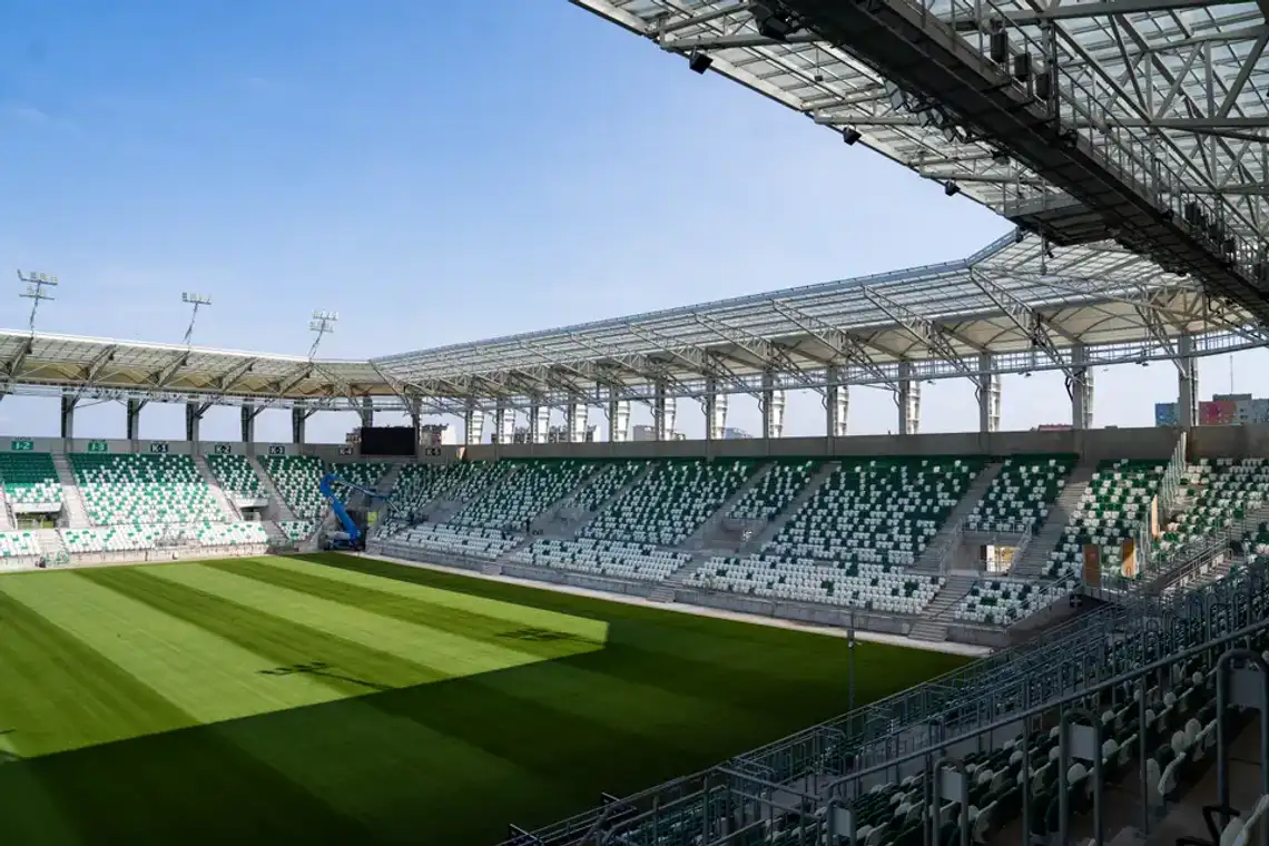 80% prac na stadionie. Październik celem dla odbiorów.