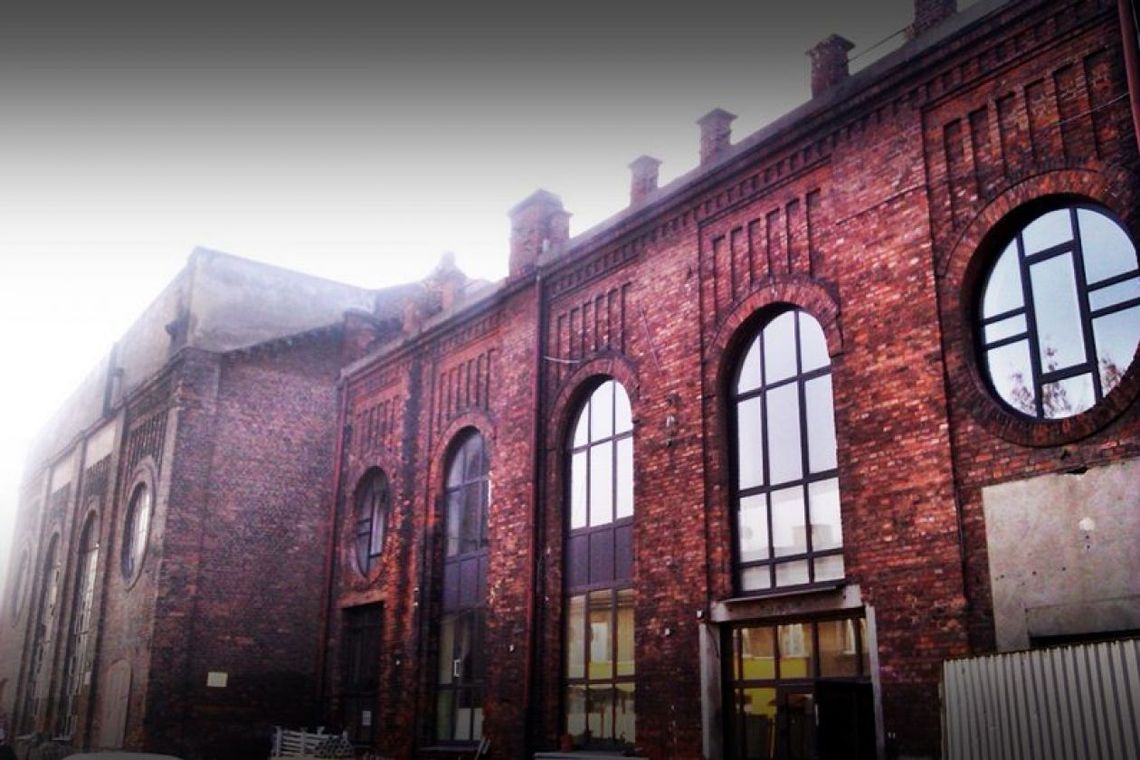 A może do kina w "Elektrowni"? A może do kina w "Elektrowni"?