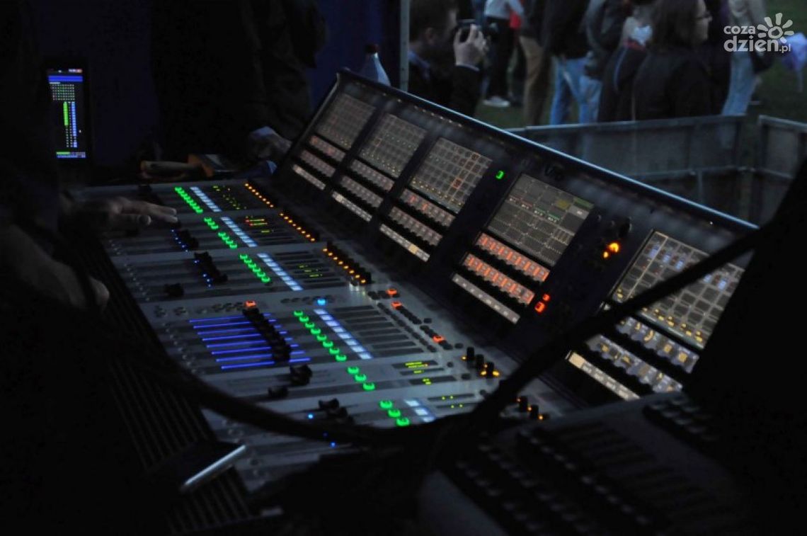 ABC organizowania masowych imprez, czyli omawiamy proces tworzenia koncertu ABC organizowania masowych imprez, czyli omawiamy proces tworzenia koncertu