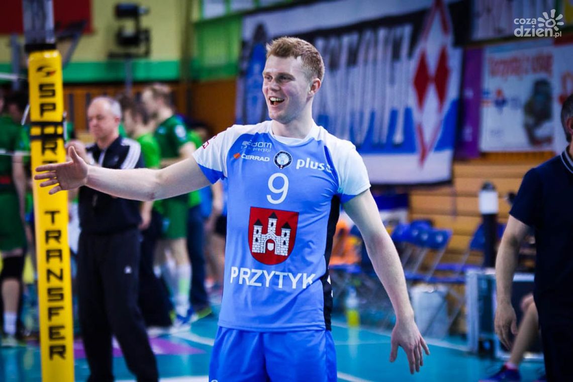 ADAM KOWALSKI: LICZĘ NA SWÓJ ROZWÓJ ORAZ DRUŻYNY