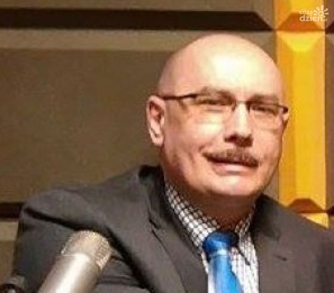 Adam Pałgan w studiu lokalnym Radia Rekord