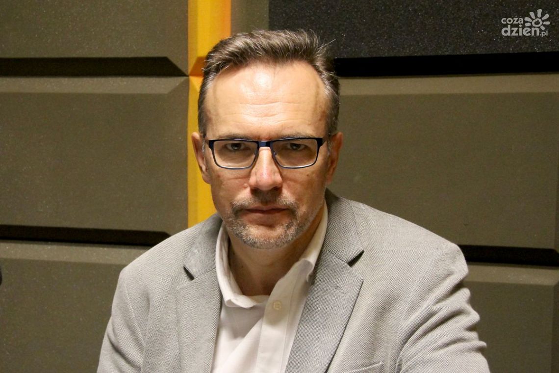 Adam Strzałkowski - rozmowa w studiu lokalnym Radia Rekord