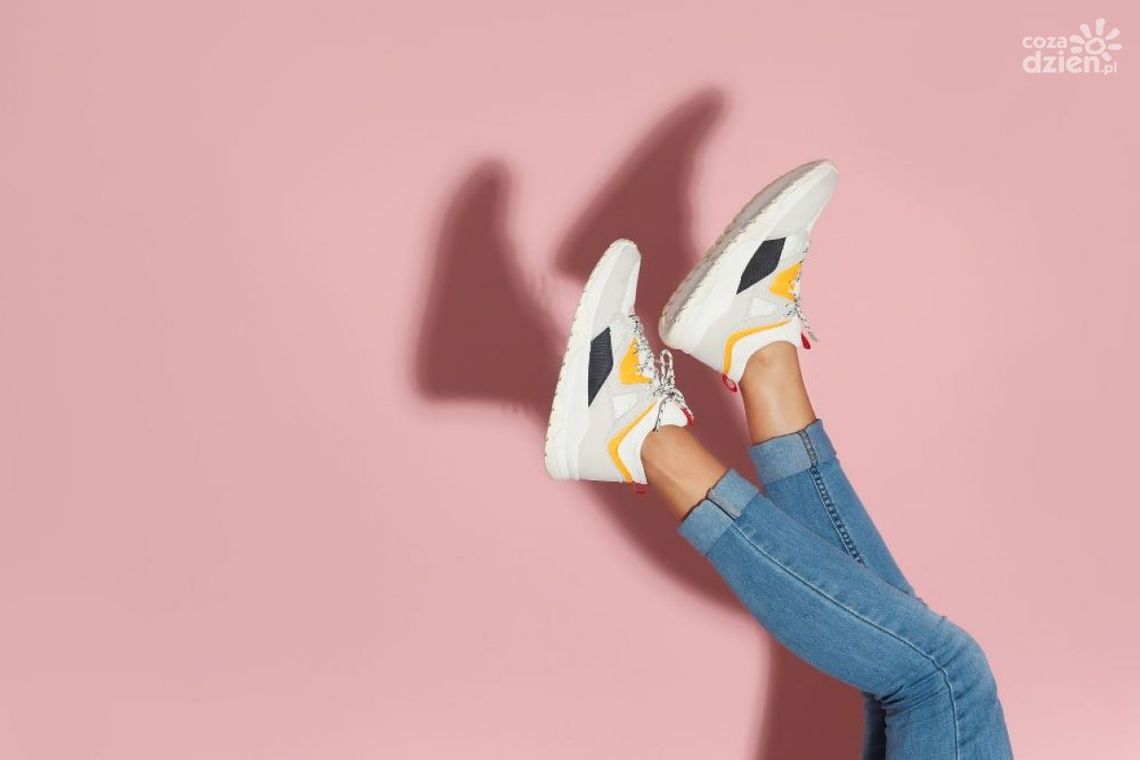 Adidasy damskie na każdy sezon – jak wybrać najlepsze buty sportowe?