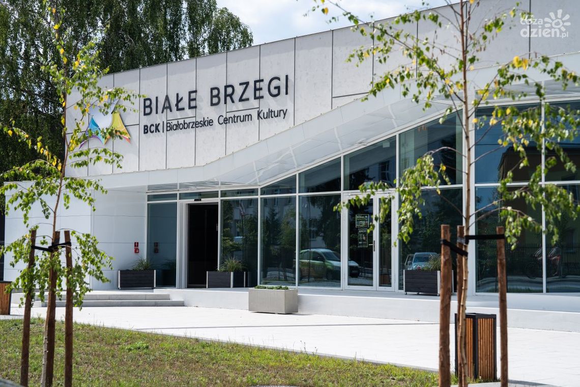 Adresy Kultury: Białobrzegi. Białobrzeskie Centrum Kultury „Białe Brzegi” Adresy Kultury: Białobrzegi. Białobrzeskie Centrum Kultury „Białe Brzegi”