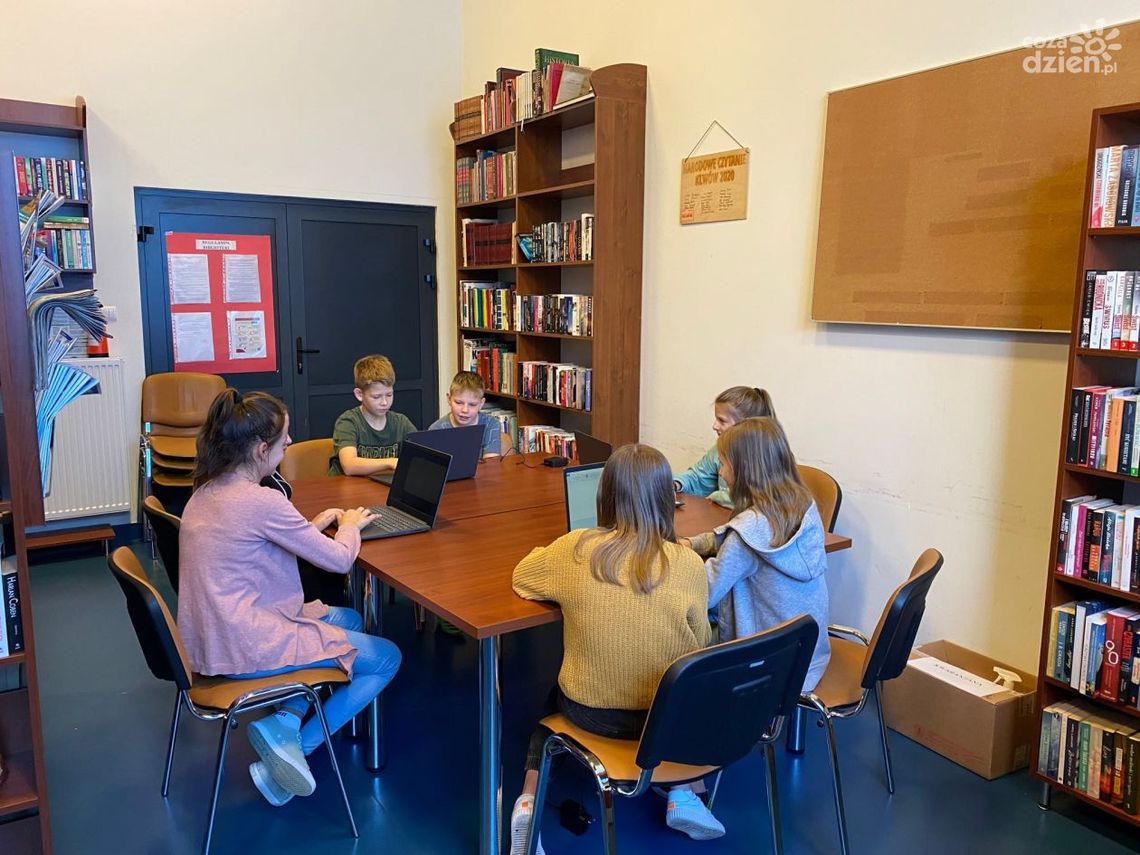 Adresy Kultury: Gminna Biblioteka Publiczna w Klwowie