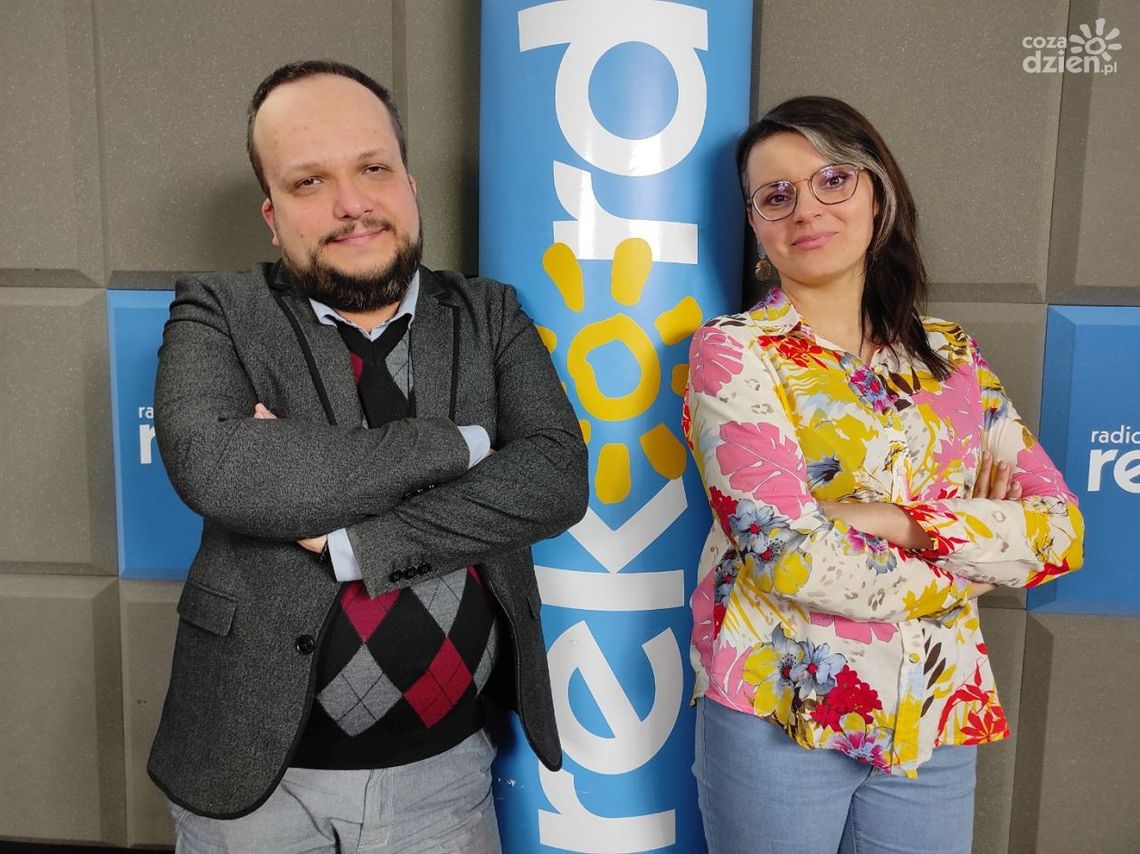 Adrian Szary szuka piękna w szarości dnia Adrian Szary szuka piękna w szarości dnia