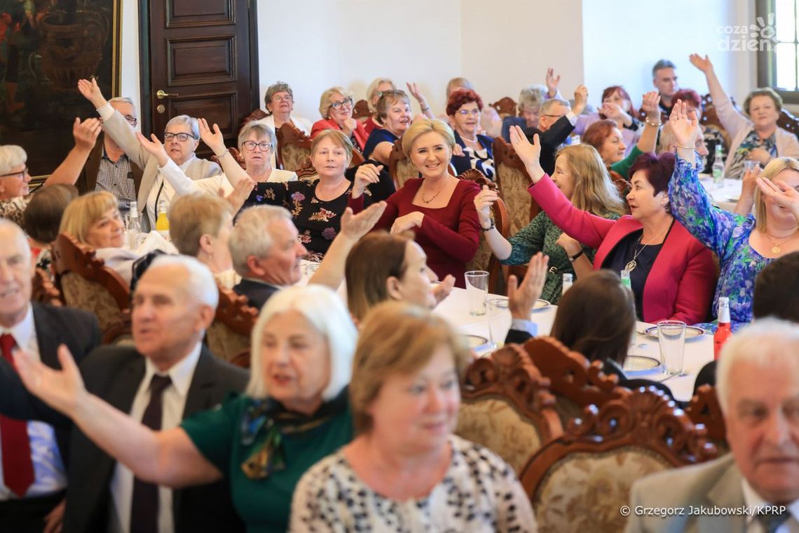 Agata Kornhauser-Duda odwiedziła seniorów w Szydłowcu