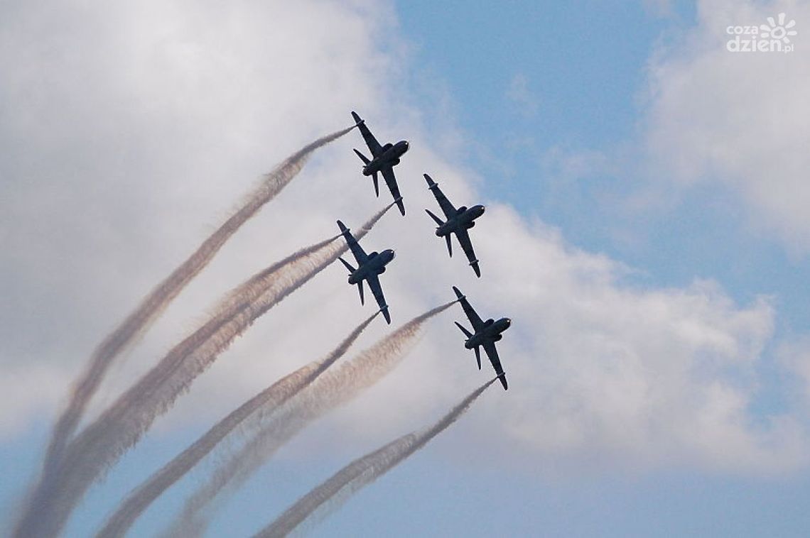 Air Show 2013 - zespoły i maszyny (cz. II) - akrobaci Air Show 2013 - zespoły i maszyny (cz. II) - akrobaci