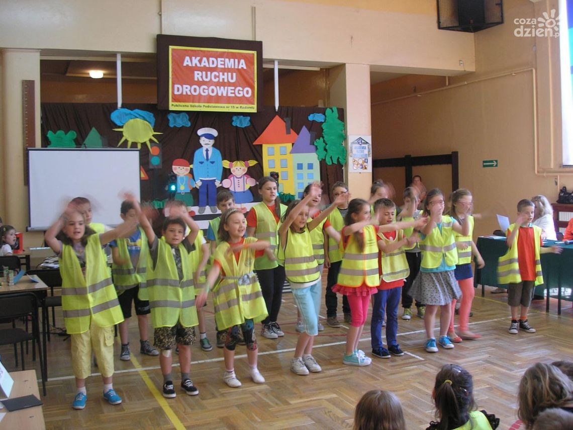 Akademia Ruchu Drogowego w PSP 15 Akademia Ruchu Drogowego w PSP 15