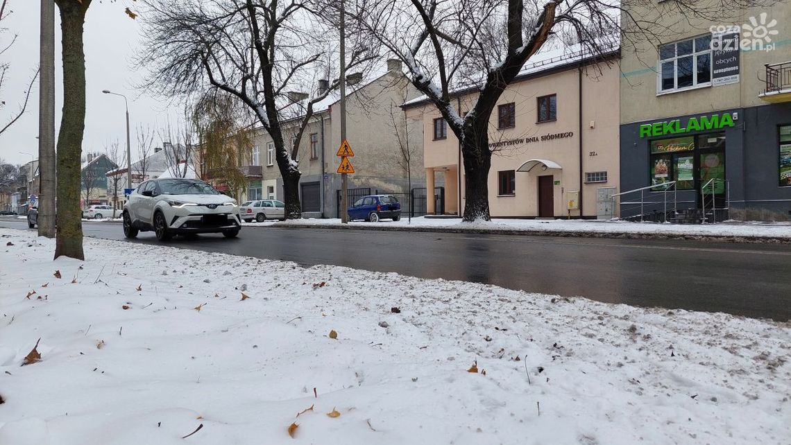 Akcja Zima. Które drogi są najpierw odśnieżane?
